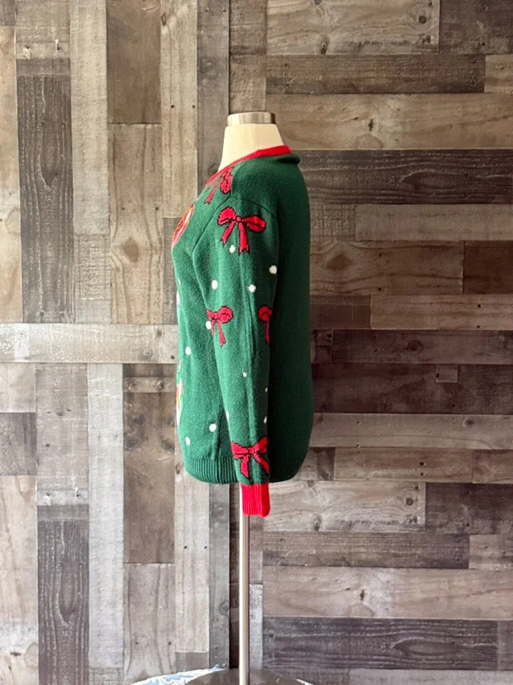 Green ugly Christmas sweater large cats ornaments holiday party girlhoodcore